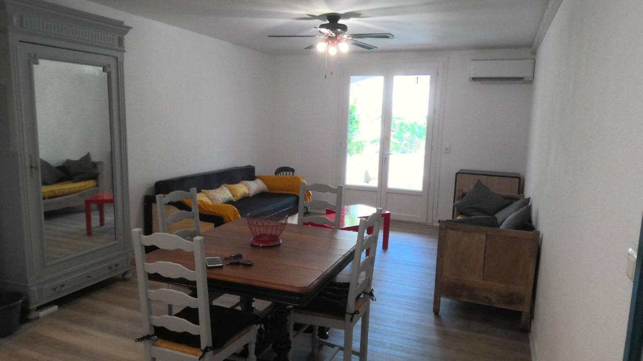 Refurbished Apartment 4 People 300M From The Sea Saintes-Maries-de-la-Mer Exterior photo